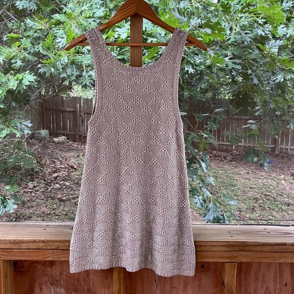 Anthropologie Moth Women's Gold Metallic Sana Sweater Tank Size M - Picture 2 of 7